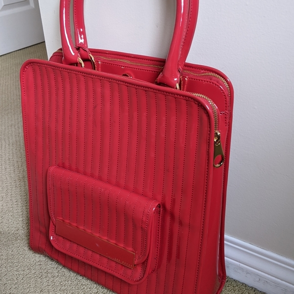 Ted Baker Red Patent Large Bag/Tote - Picture 2 of 11